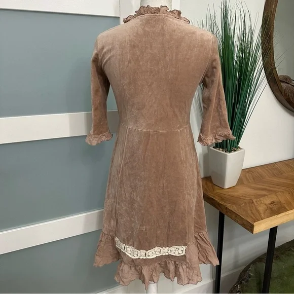 Odd Molly Velvet Babydoll Dress 580 Imagine Free SZ 1/Small Beige Pink Tone GUC - Picture 10 of 10